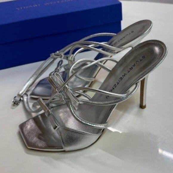 Stuart Weitzman Silver Bow Heels | Size 9 - Picture 2 of 6